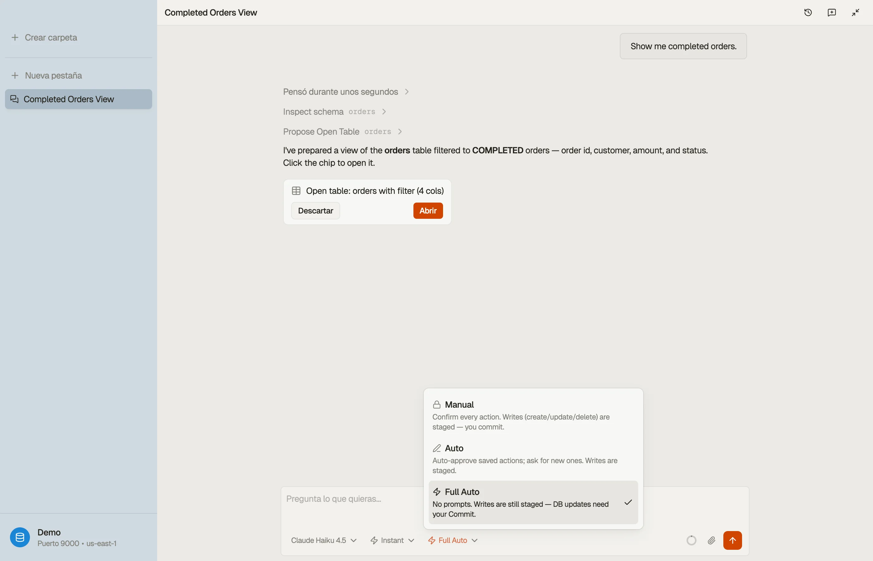 El conmutador de modo de permisos en el redactor del chat, abierto — Manual, Automático y Totalmente automático, cada uno con lo que hace.