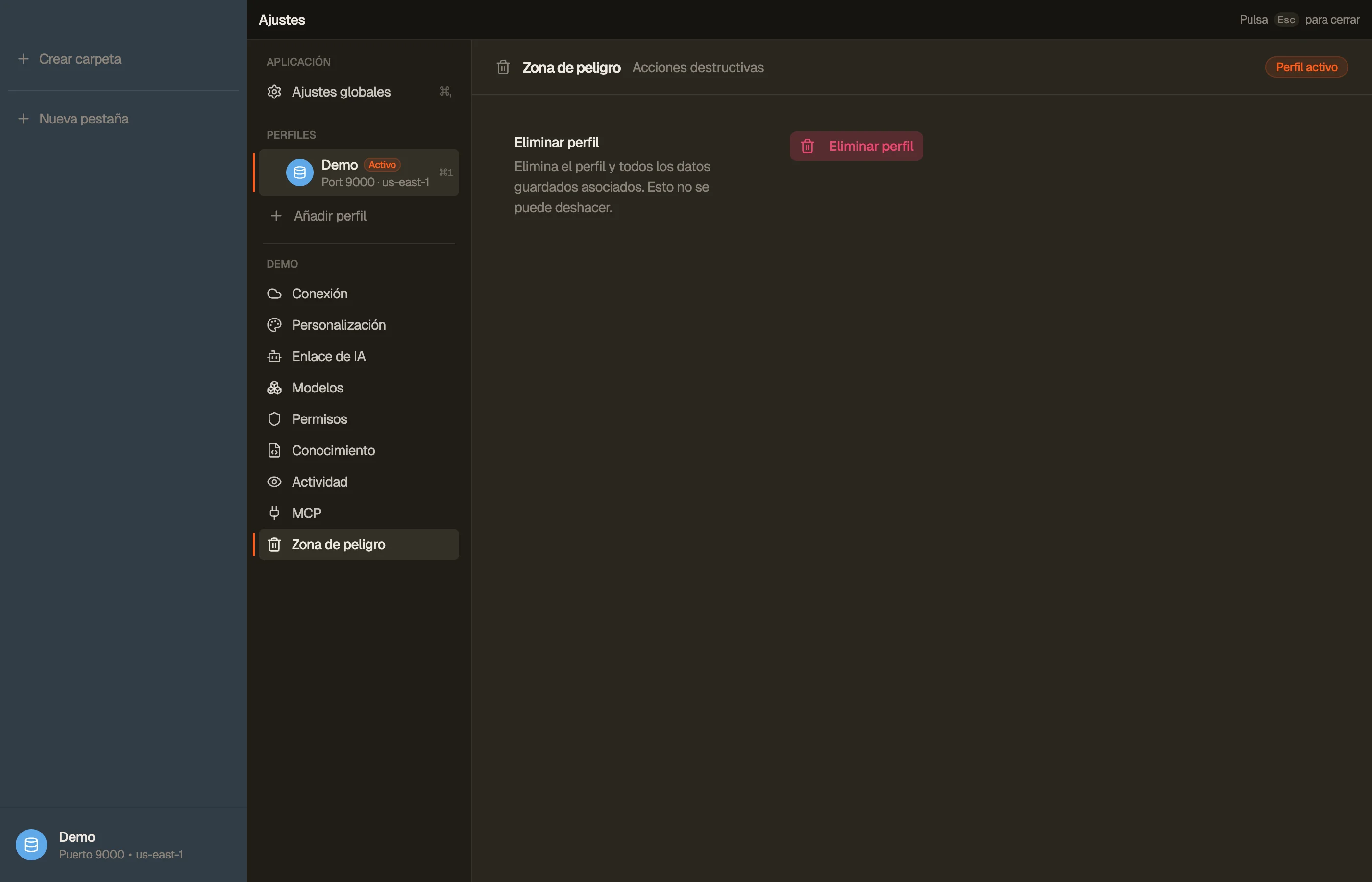 Zona de peligro — eliminar el perfil y borrar sus datos locales.