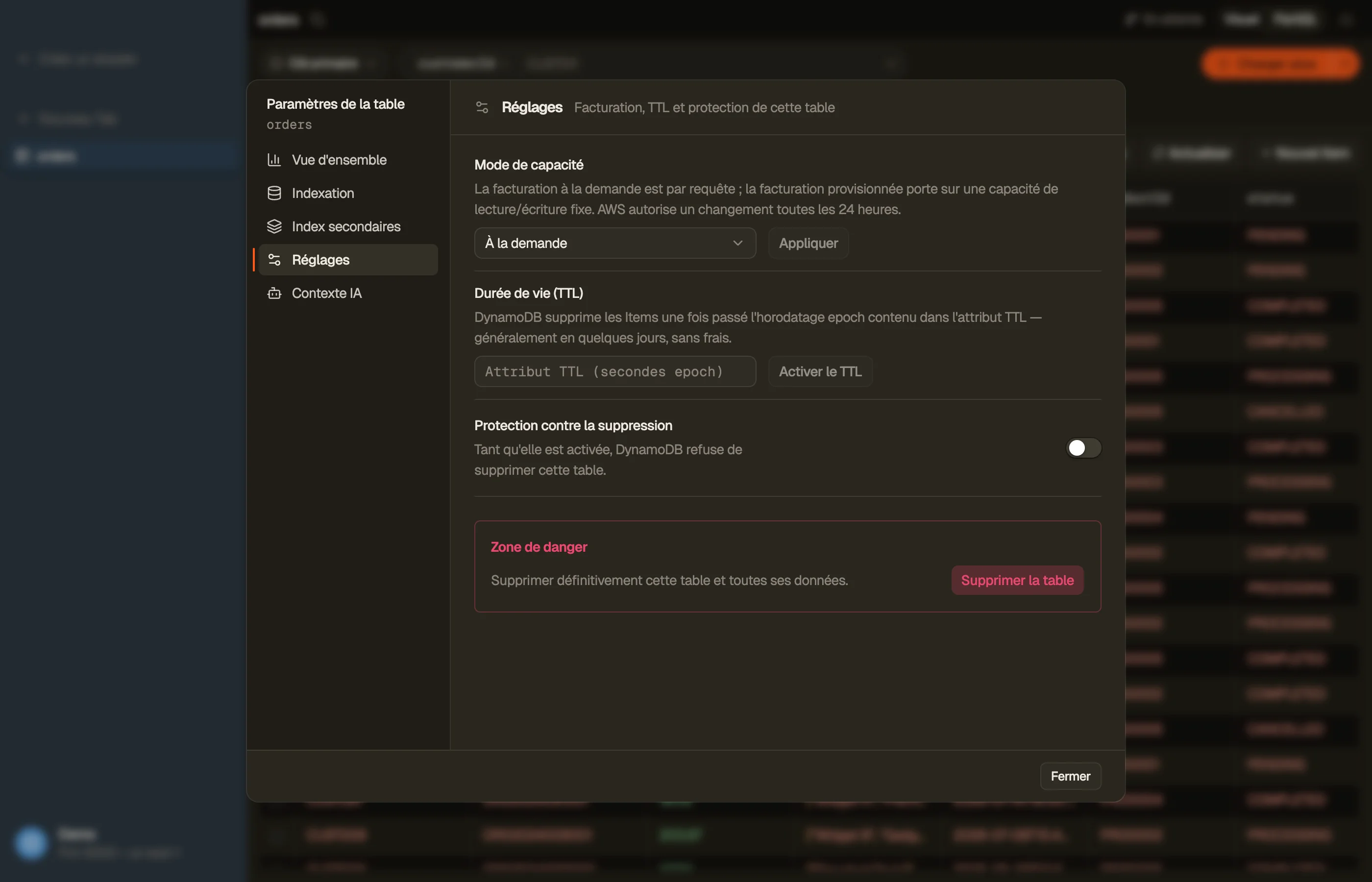 La section Réglages de la boîte de dialogue de table de DynoTable : mode de capacité, durée de vie (TTL) et protection contre la suppression.