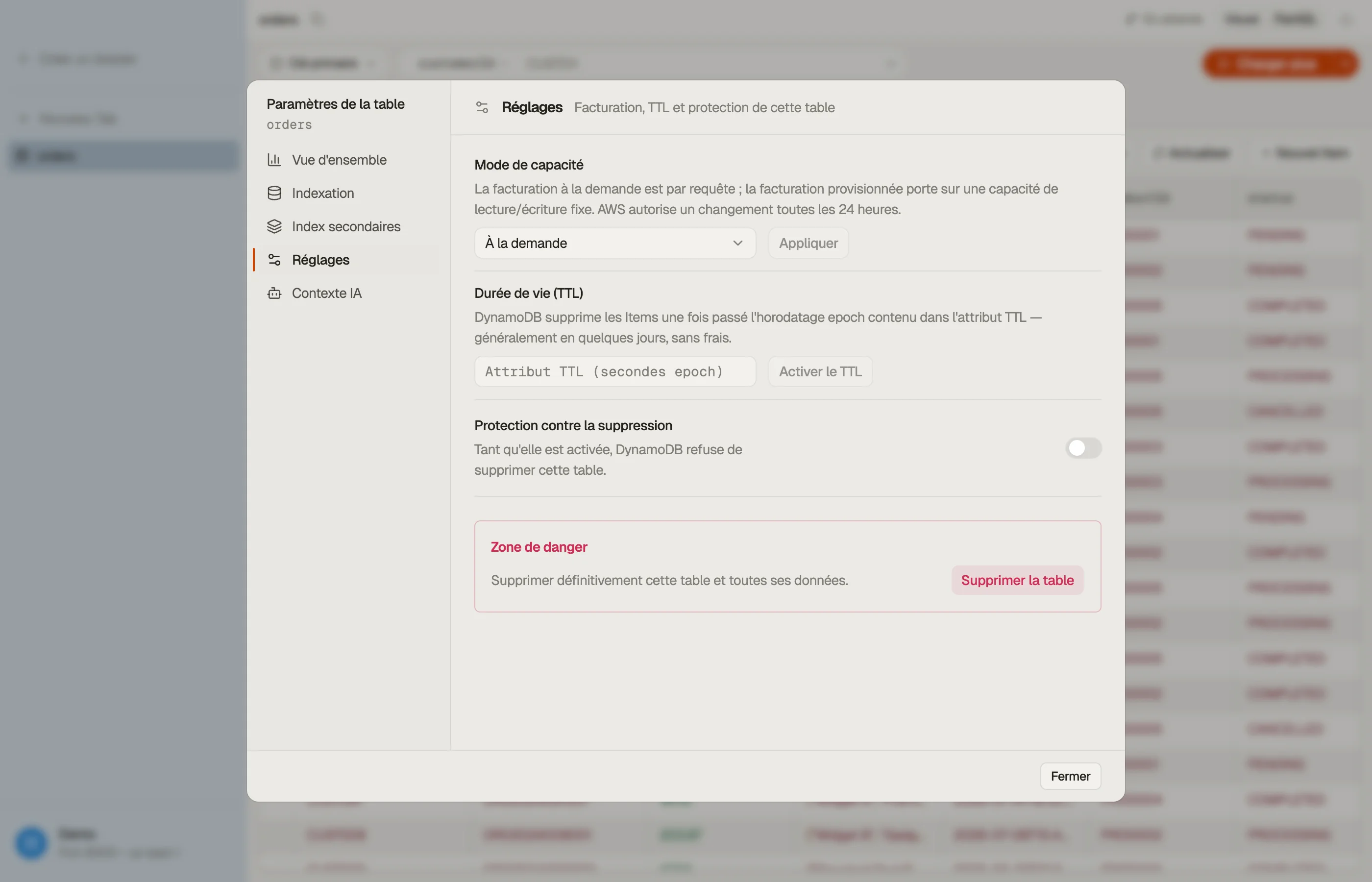 La section Réglages de la boîte de dialogue de table de DynoTable : mode de capacité, durée de vie (TTL) et protection contre la suppression.