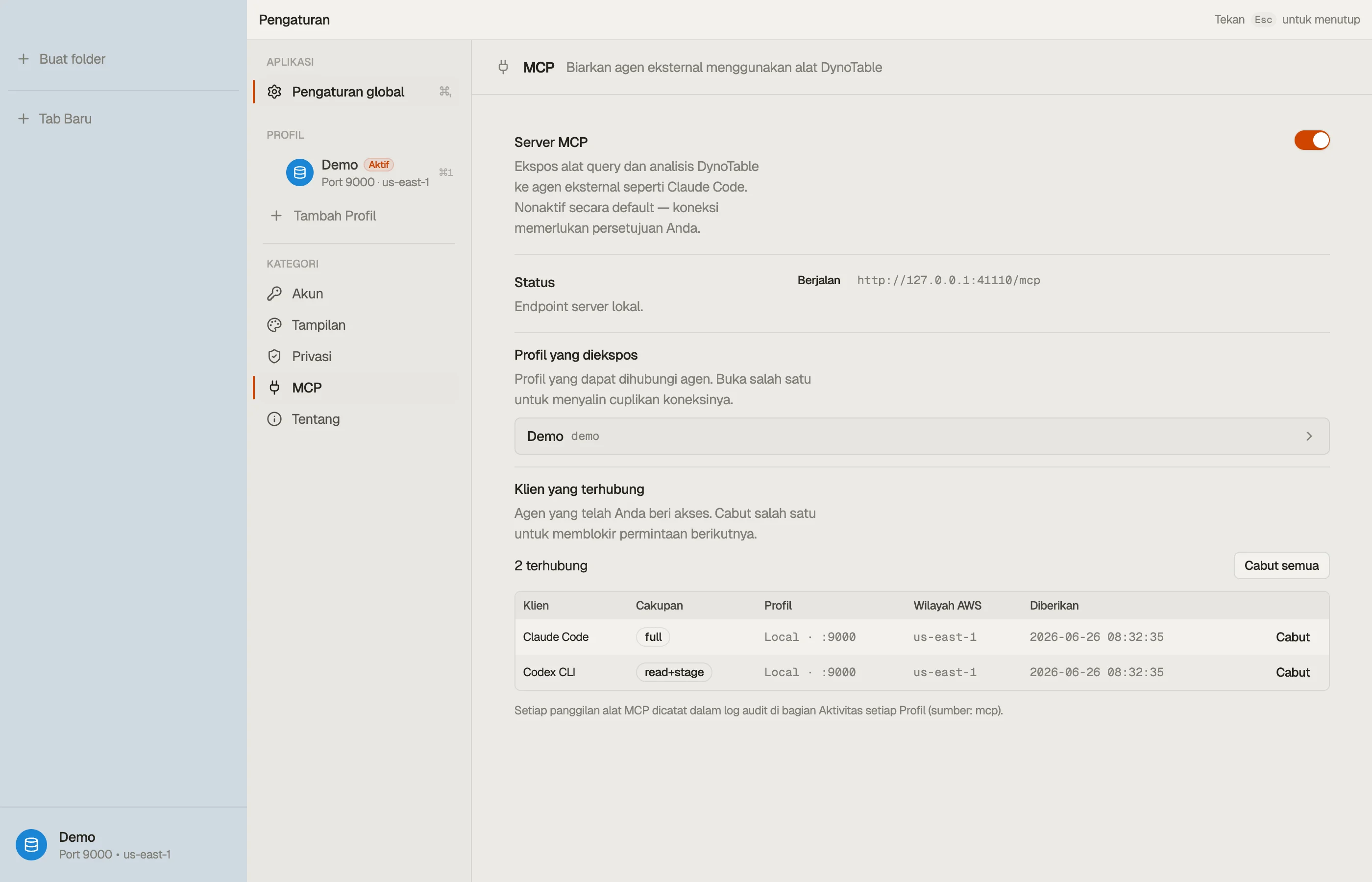 Settings → MCP Server: server berjalan pada port loopback lokal, dengan daftar klien yang terhubung dan tingkat akses mereka.