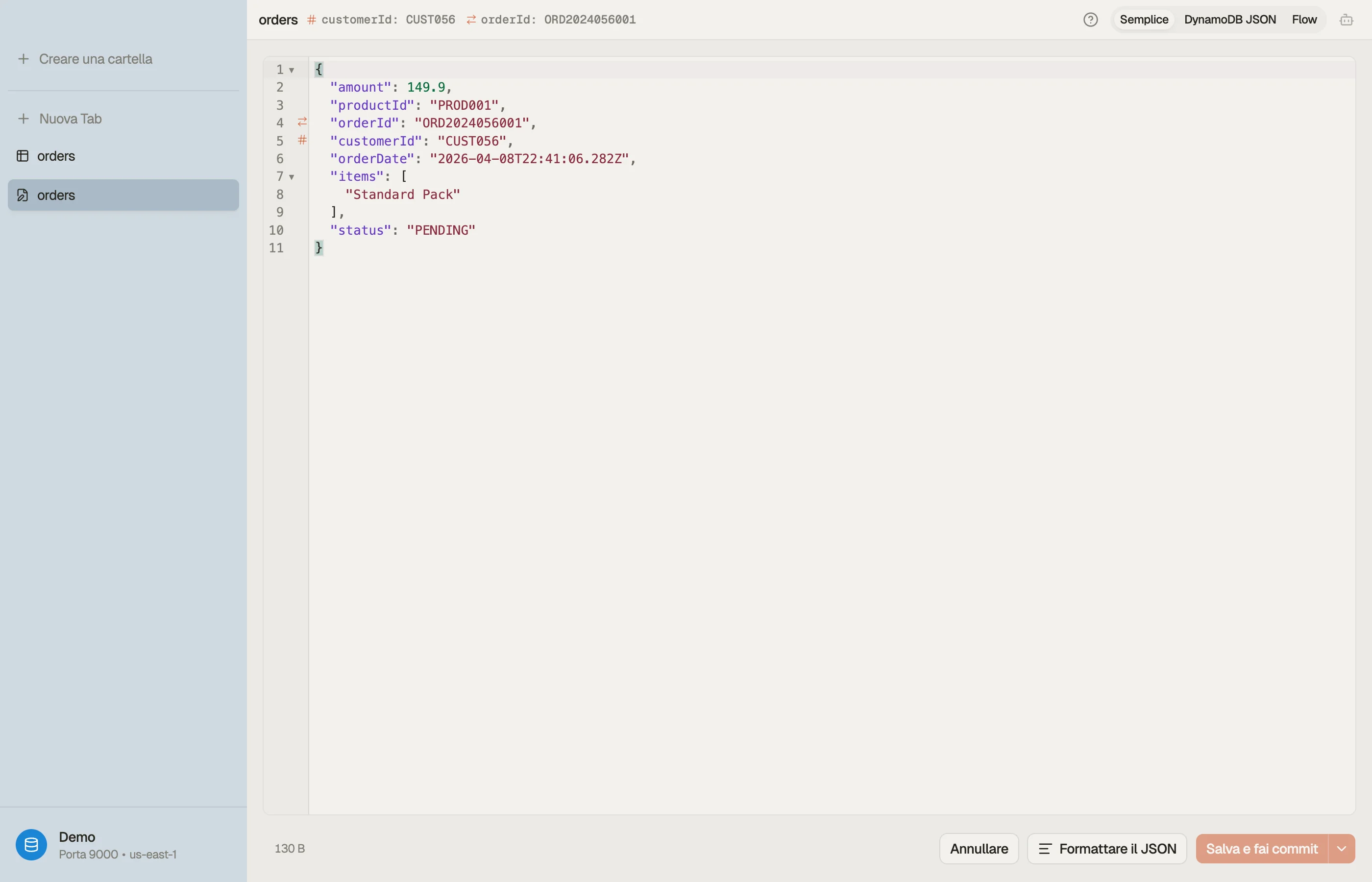 L'editor di item con il buffer JSON, l'interruttore di modalità e i controlli di salvataggio.